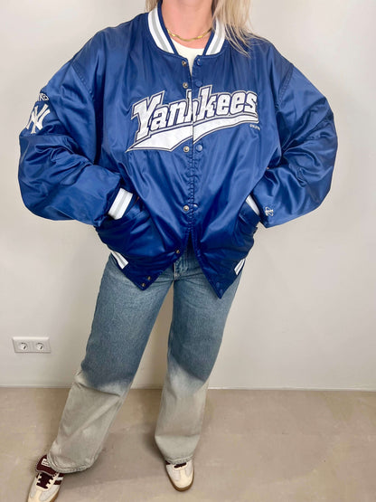 NY Yankees spell-out 1999 jacket | Laura Stappers Vintage