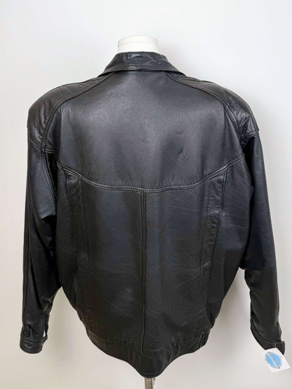 Vintage leather jacket | Laura Stappers Vintage