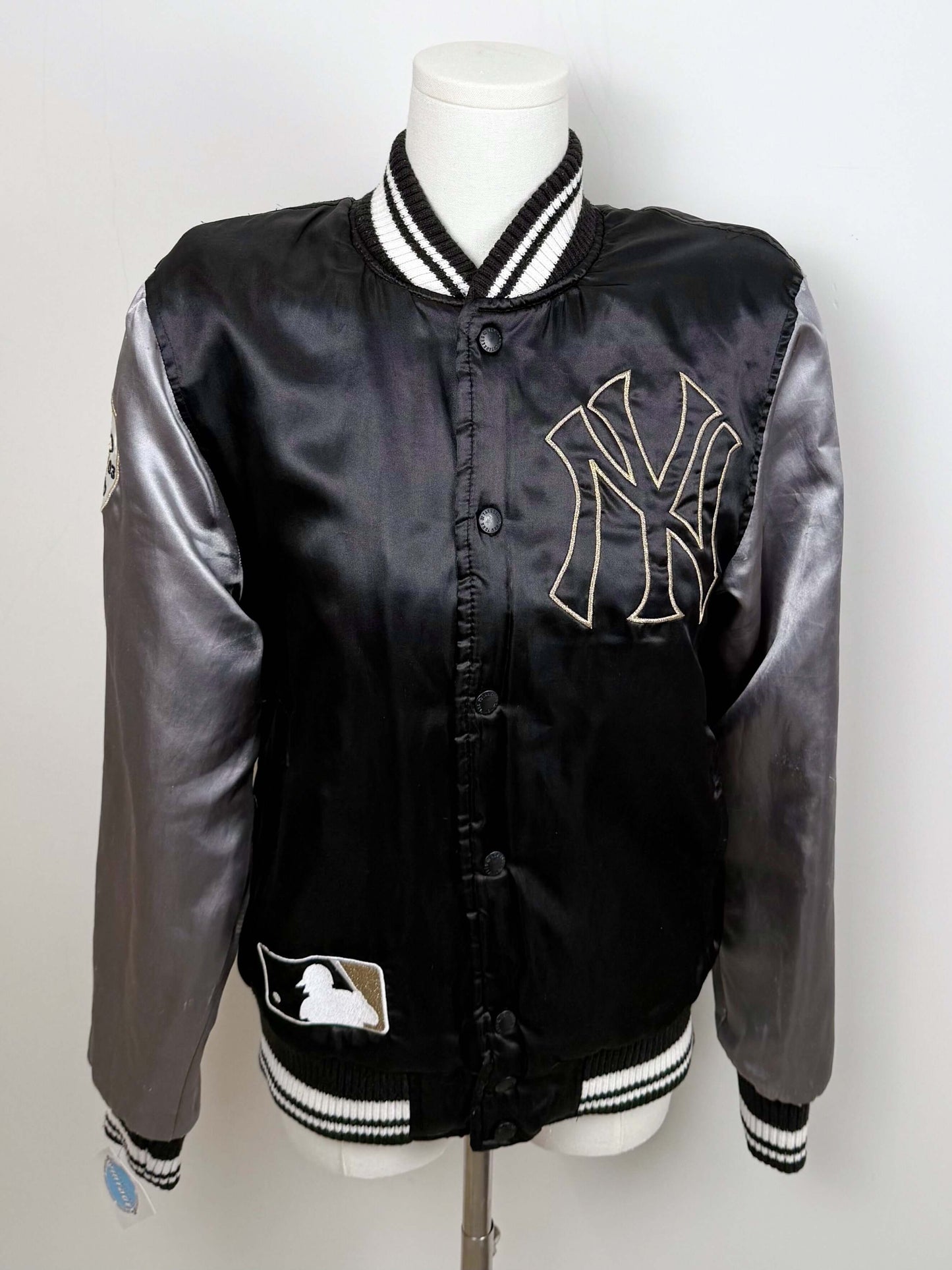 Yankees silver bomber size XS | Laura Stappers Vintage