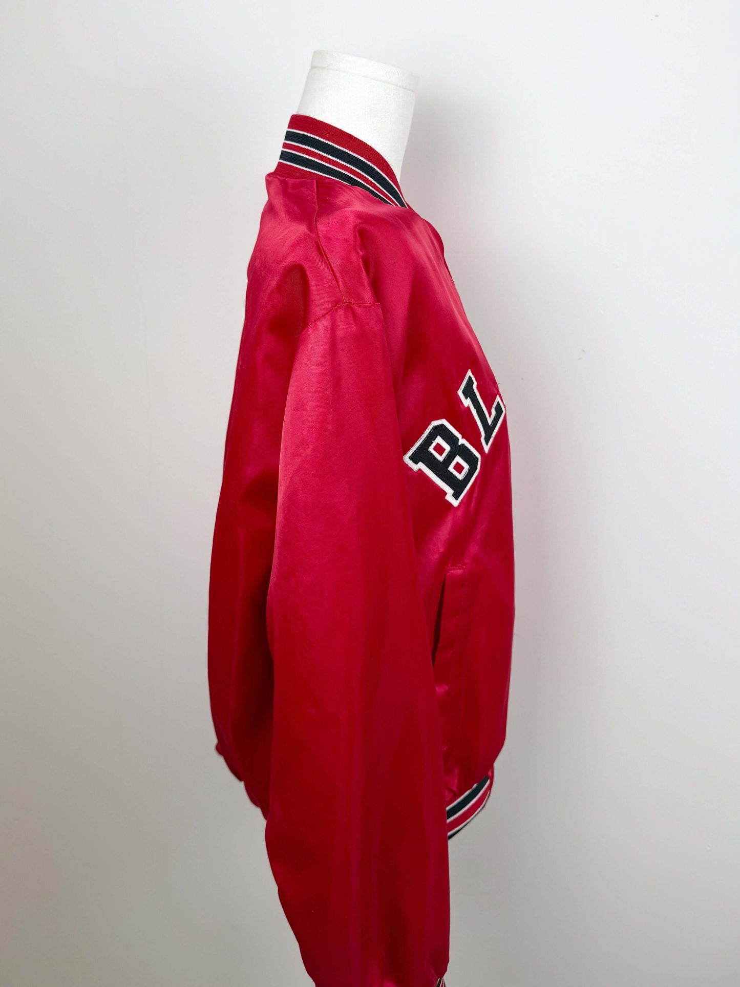 Portland Trail Blazers red jacket | Laura Stappers Vintage