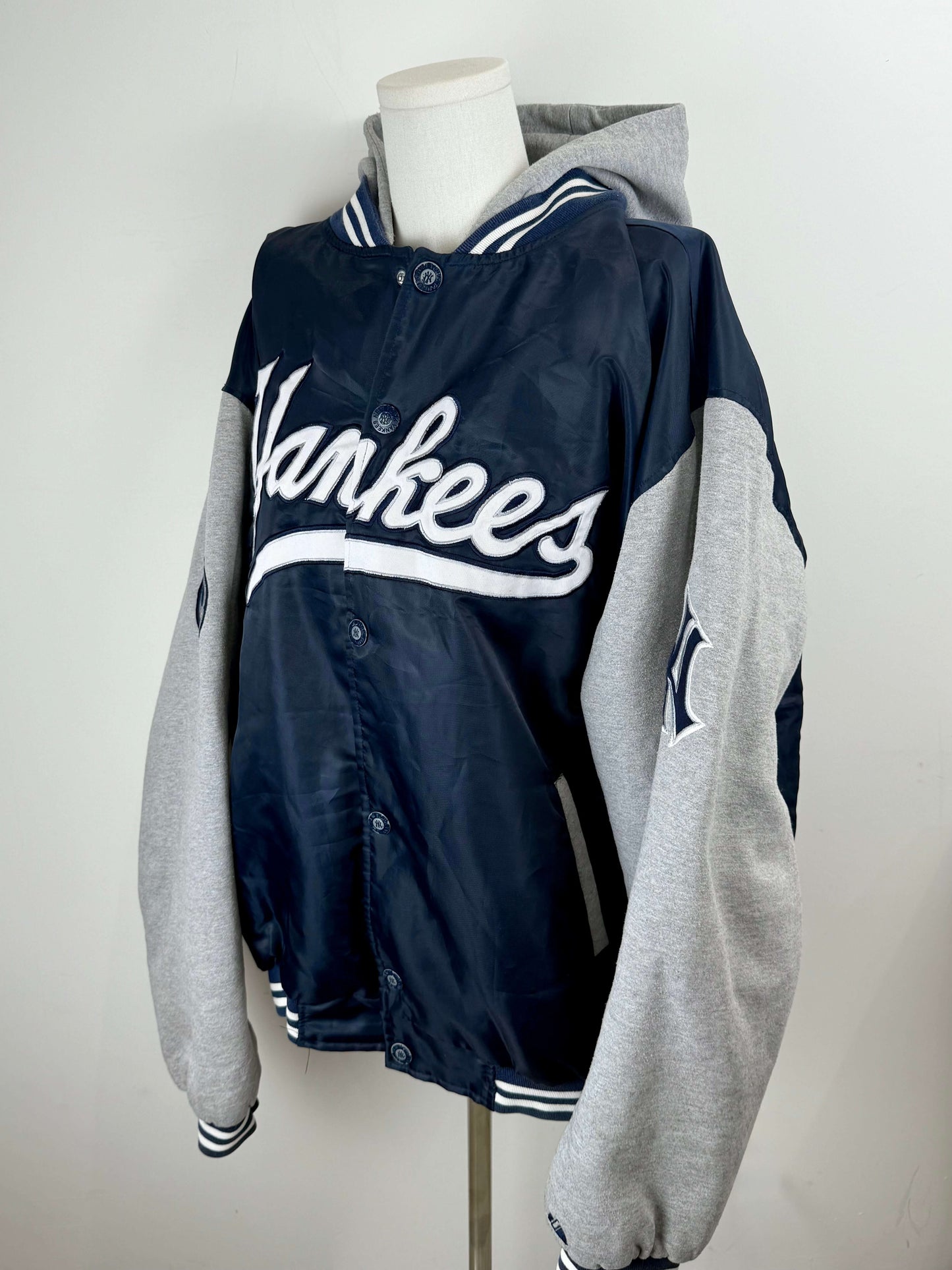 Yankees hooded bomber spell out | Laura Stappers Vintage