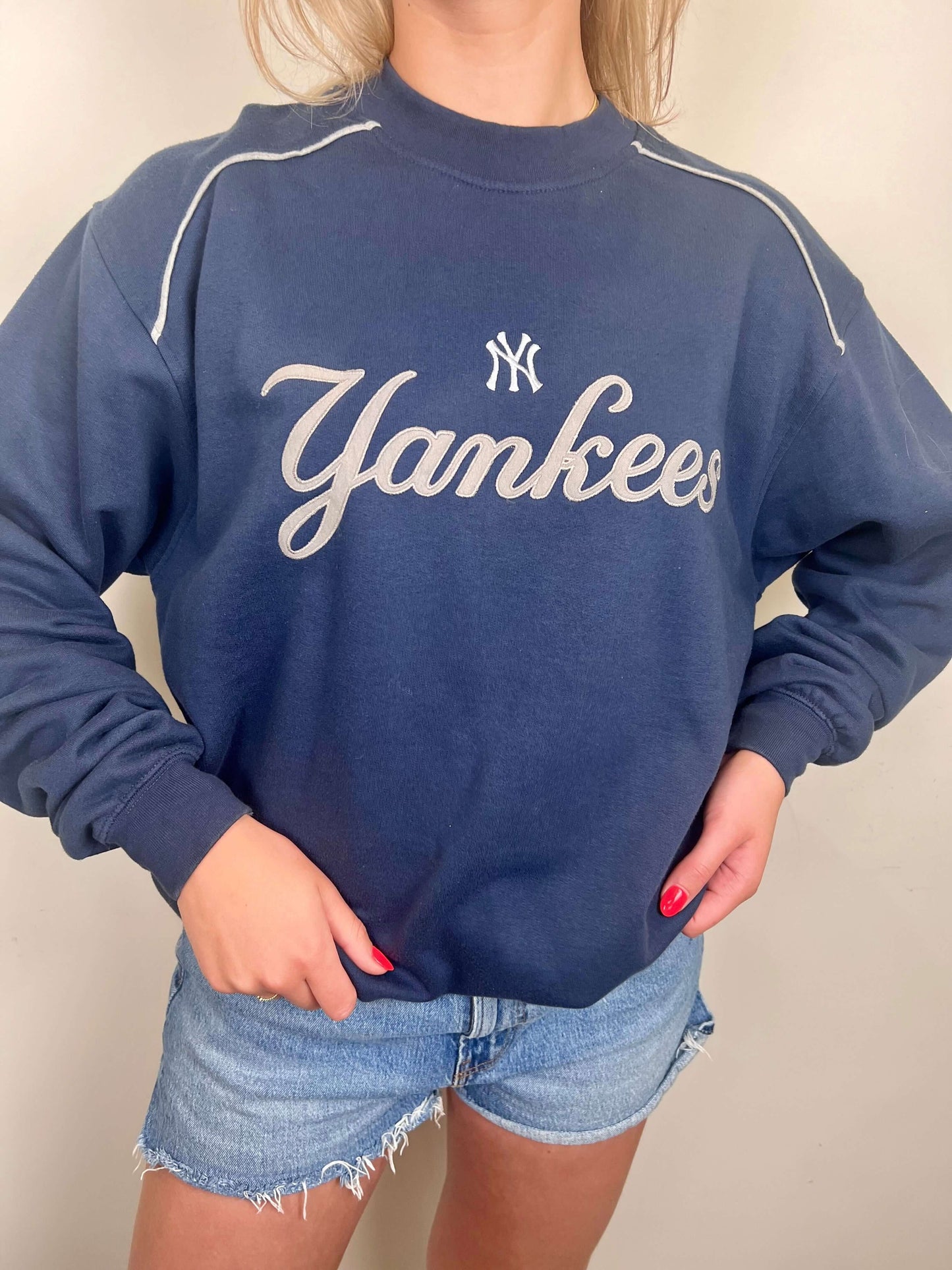 Yankees dark blue sweater | Laura Stappers Vintage