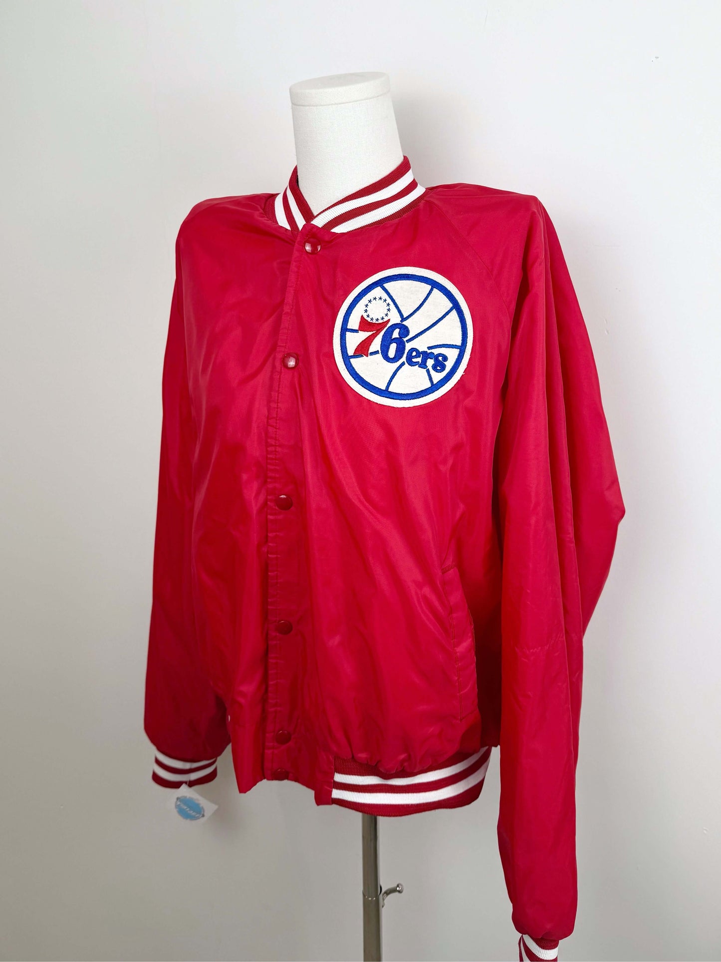 Vintage 76ers satin jacket | Laura Stappers Vintage