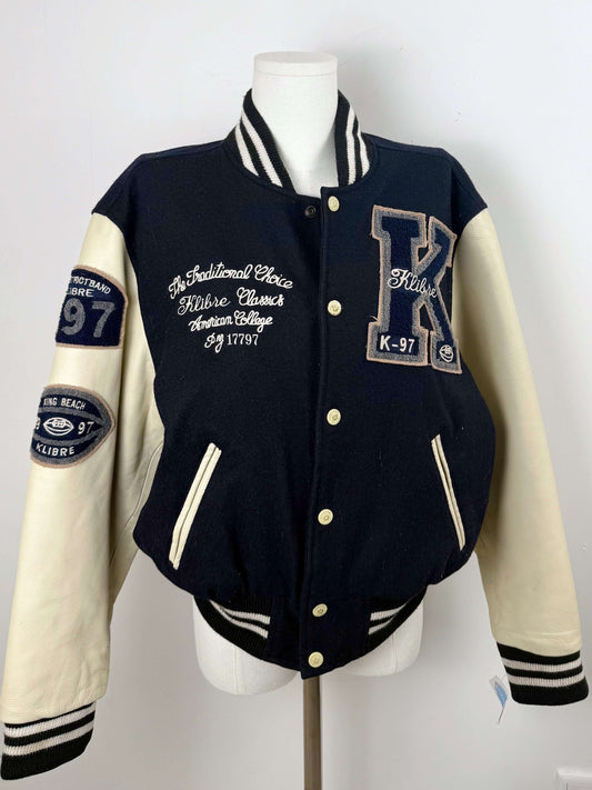 Vintage varsity baseball bomber jacket | Laura Stappers Vintage