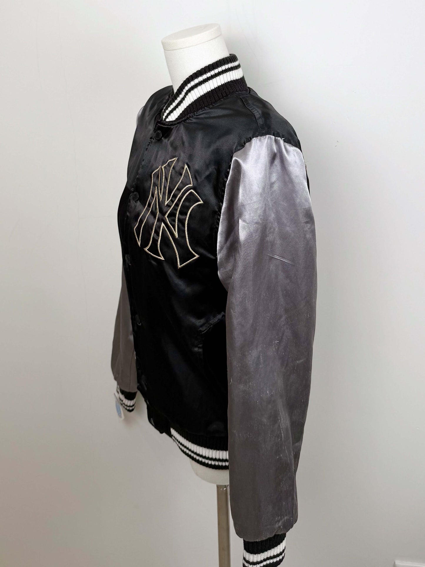 Yankees silver bomber size XS | Laura Stappers Vintage