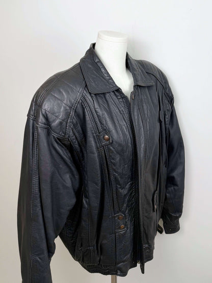 Vintage leather jacket | Laura Stappers Vintage