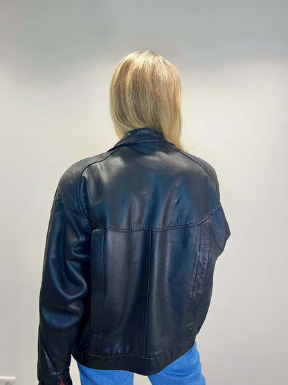 Vintage leather jacket | Laura Stappers Vintage