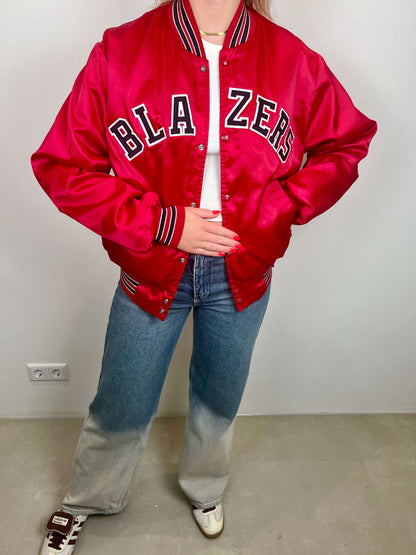 Portland Trail Blazers red jacket | Laura Stappers Vintage