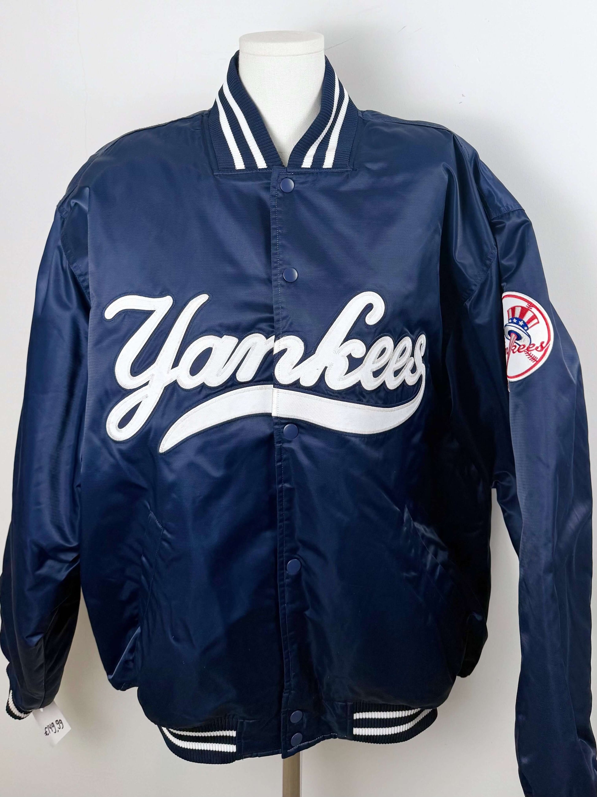 New York Yankees satin jacket | Laura Stappers Vintage