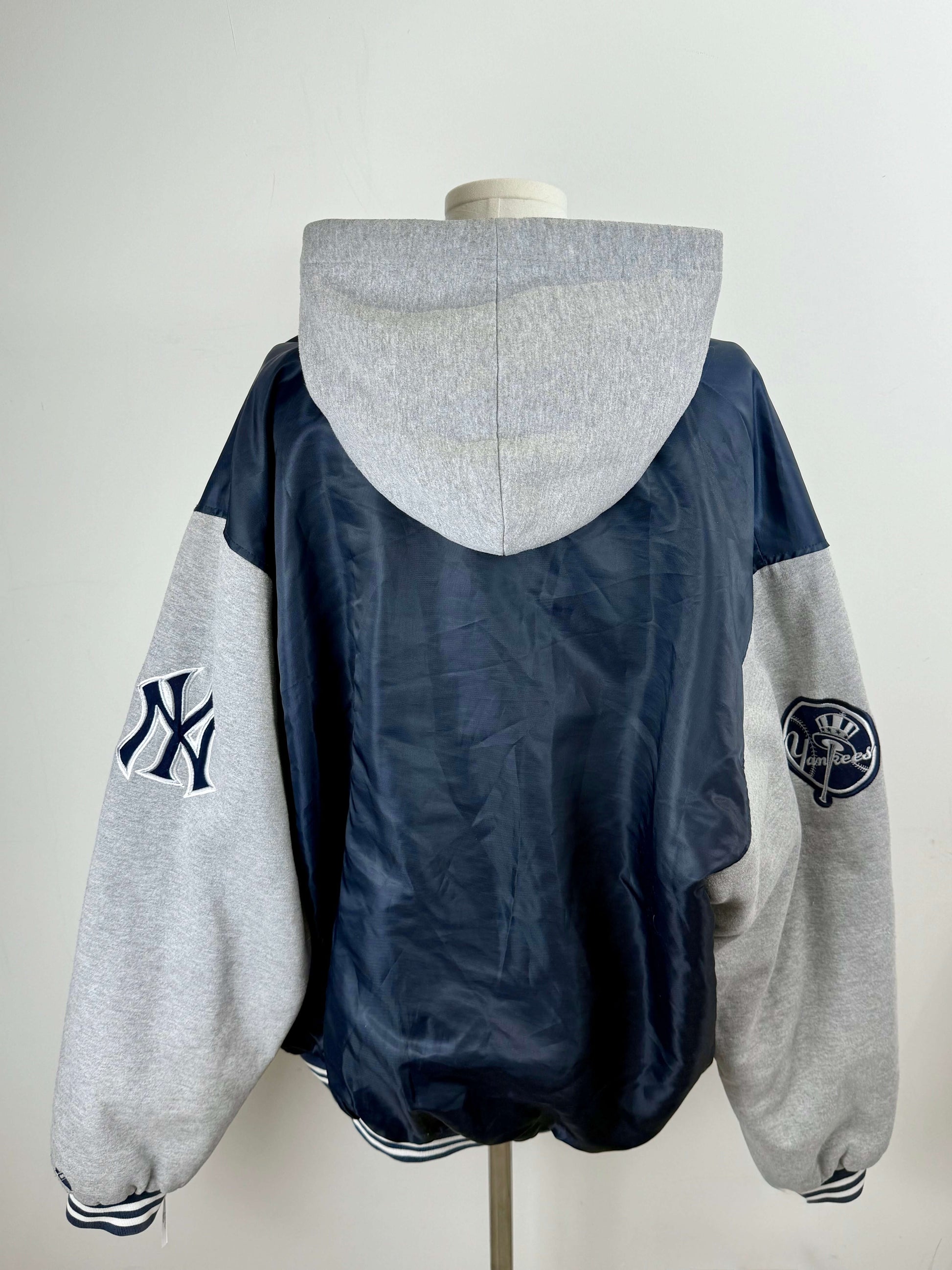 Yankees hooded bomber spell out | Laura Stappers Vintage