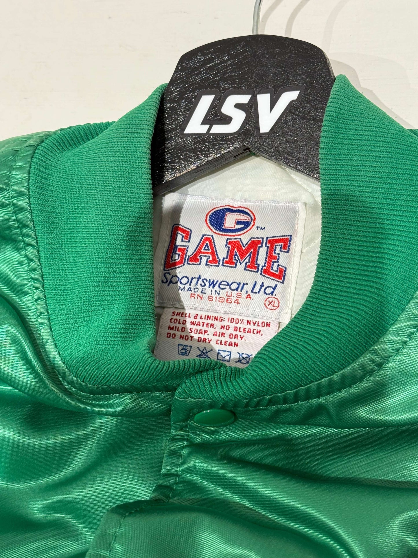 Vintage satin varsity jacket groen | Laura Stappers Vintage