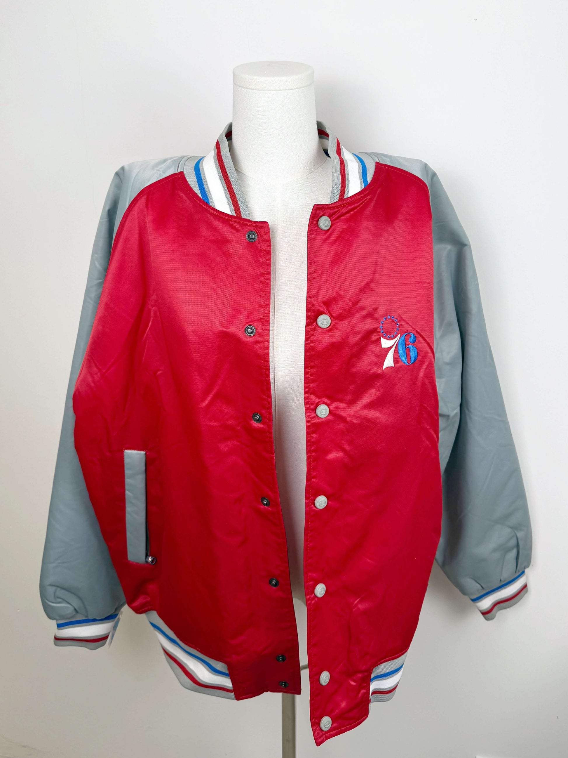 Philly 76ers bomber | Laura Stappers Vintage