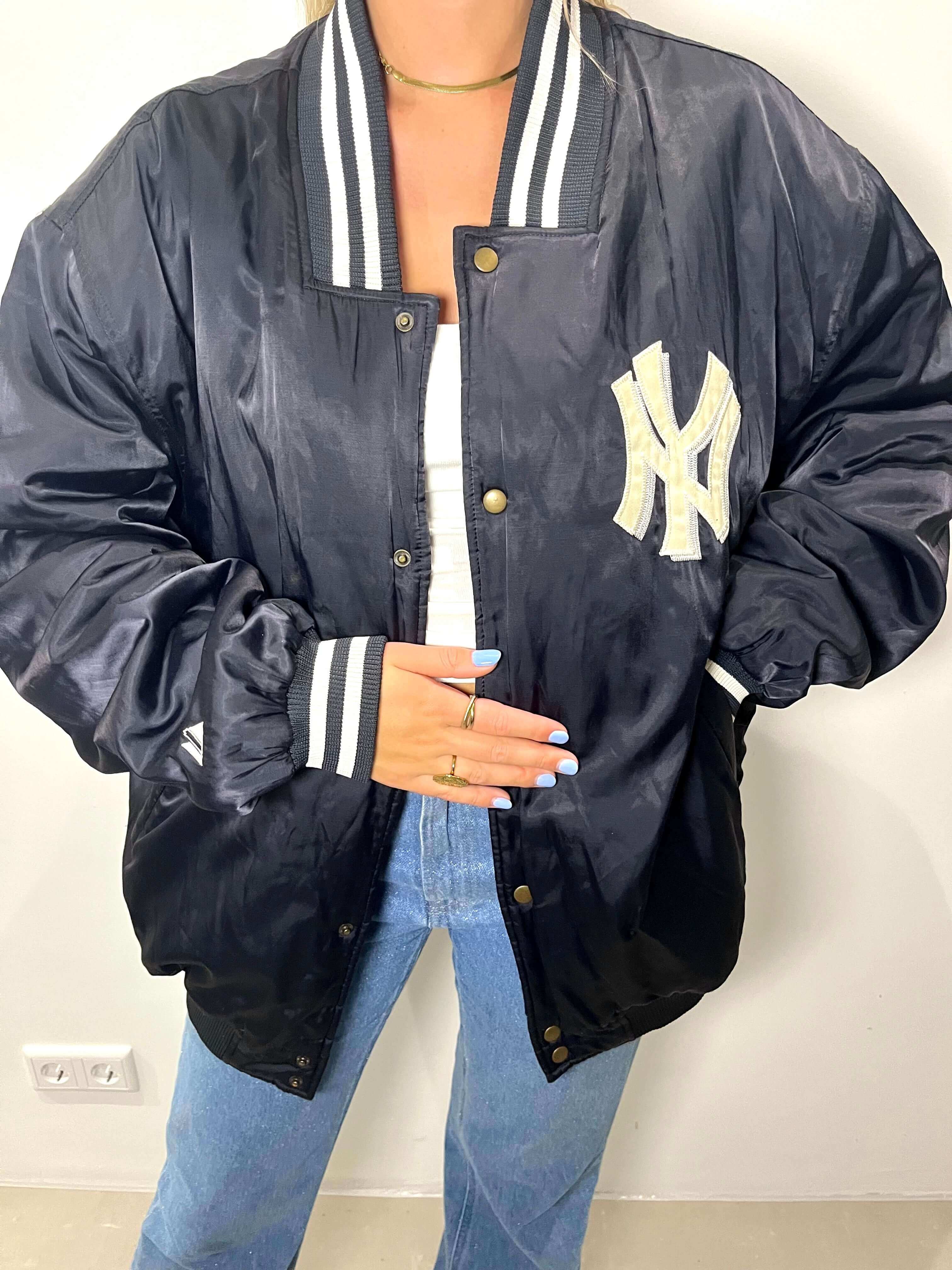 Vintage yankees hot sale bomber jacket