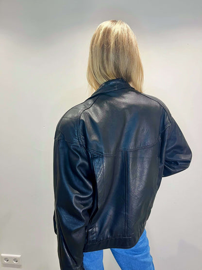 Vintage leather jacket | Laura Stappers Vintage