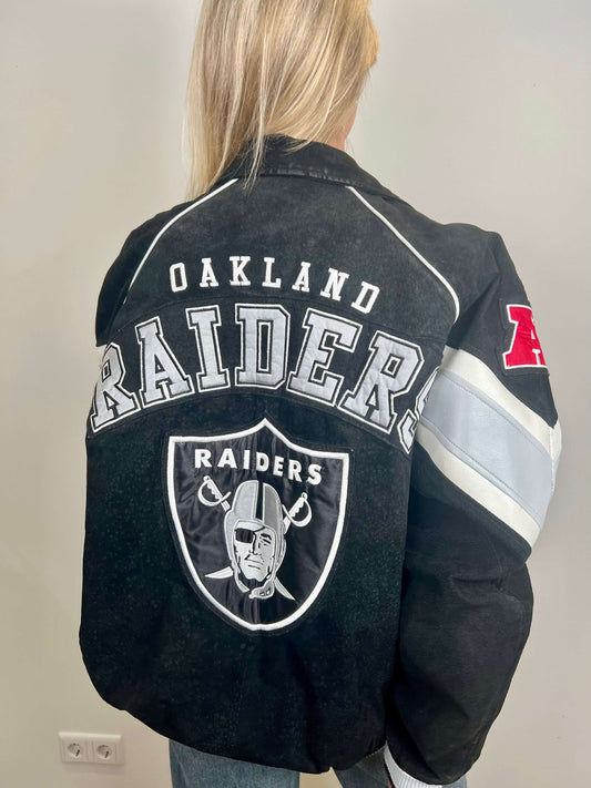 Vintage Oakland Raiders suede jacket | Laura Stappers Vintage