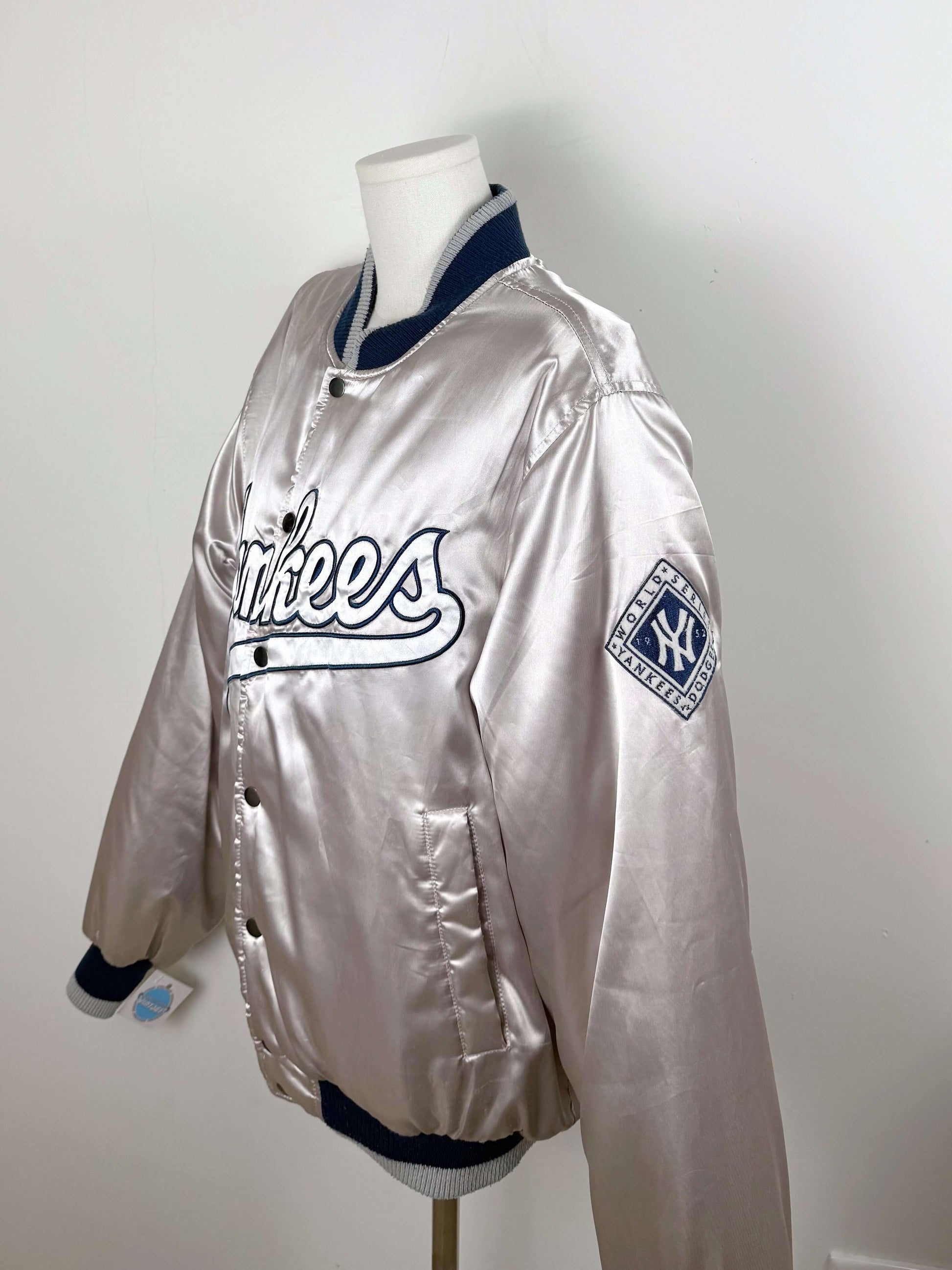 New York Yankees spell out champagne bomber | Laura Stappers Vintage