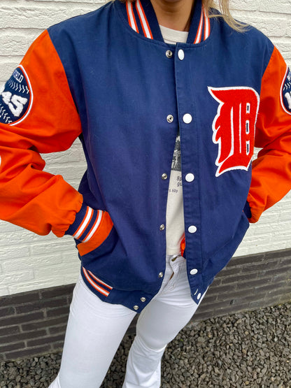 Tigers World Champions bomber | Laura Stappers Vintage