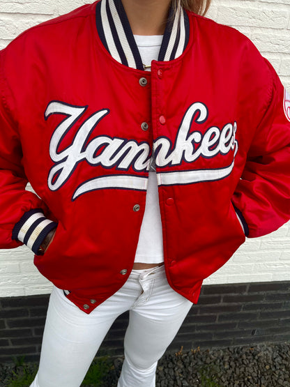 Starter Yankees spell-out bomber red | Laura Stappers Vintage