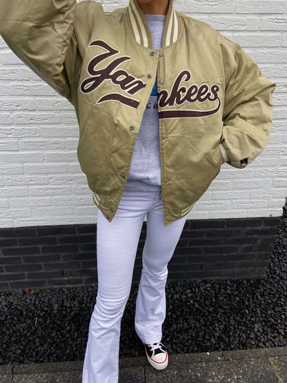 New York Yankees spell out bomber beige | Laura Stappers Vintage