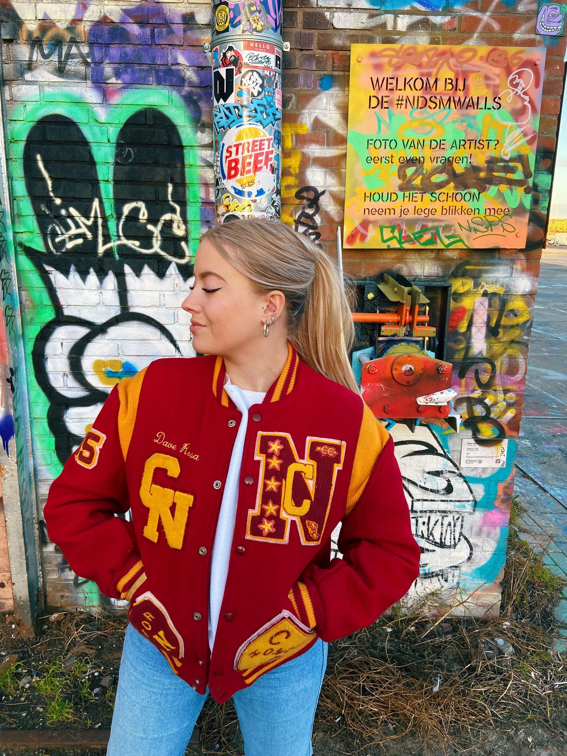 College bomber red | Laura Stappers Vintage