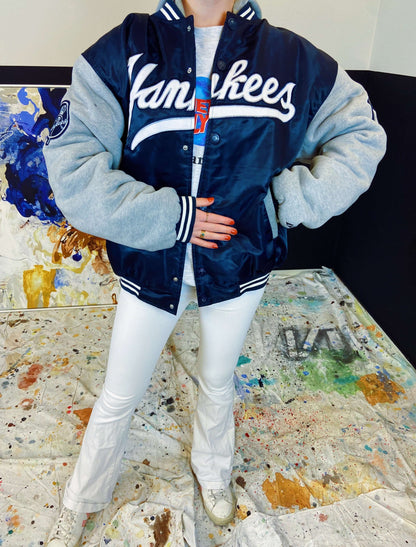 Yankees hooded bomber spell out | Laura Stappers Vintage
