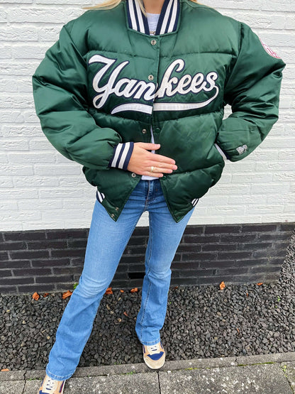 Yankees spell-out puffer jacket green | Laura Stappers Vintage