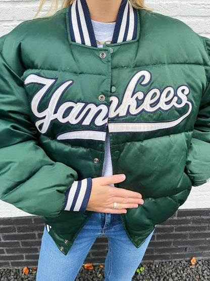 Yankees spell-out puffer jacket green | Laura Stappers Vintage